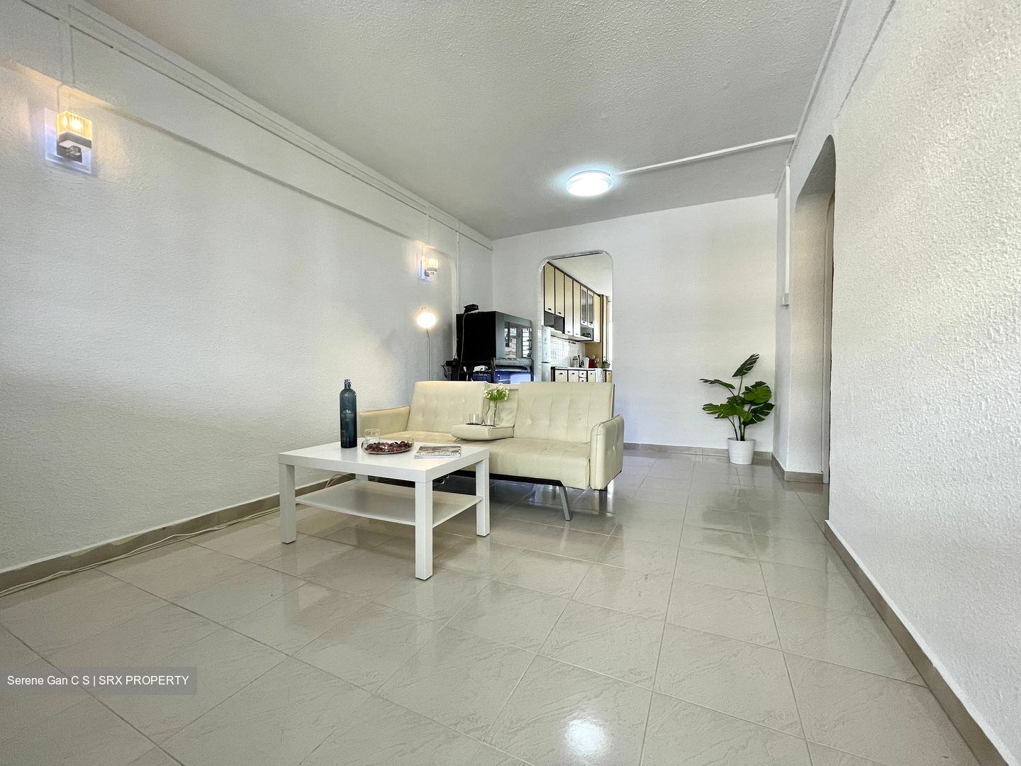 Serangoon Central (Serangoon), HDB 2 Rooms #382498341
